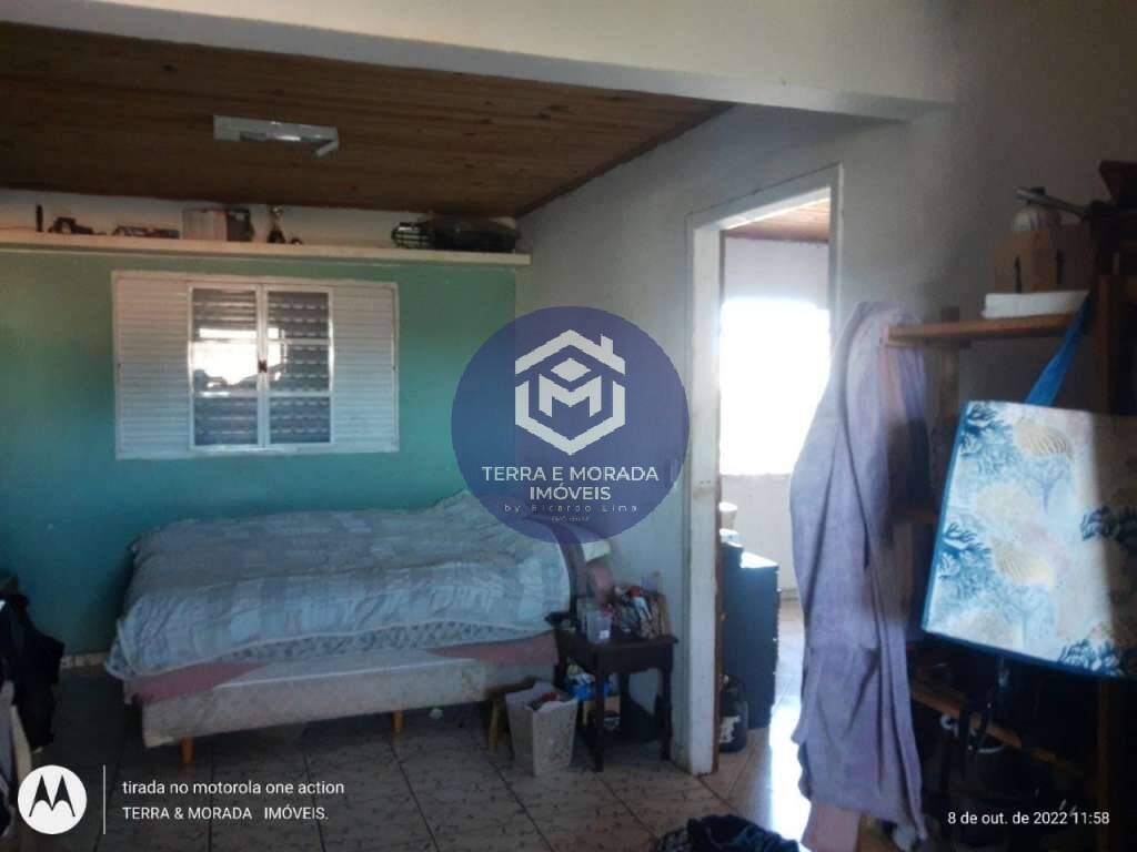 Casa à venda com 4 quartos, 215m² - Foto 14