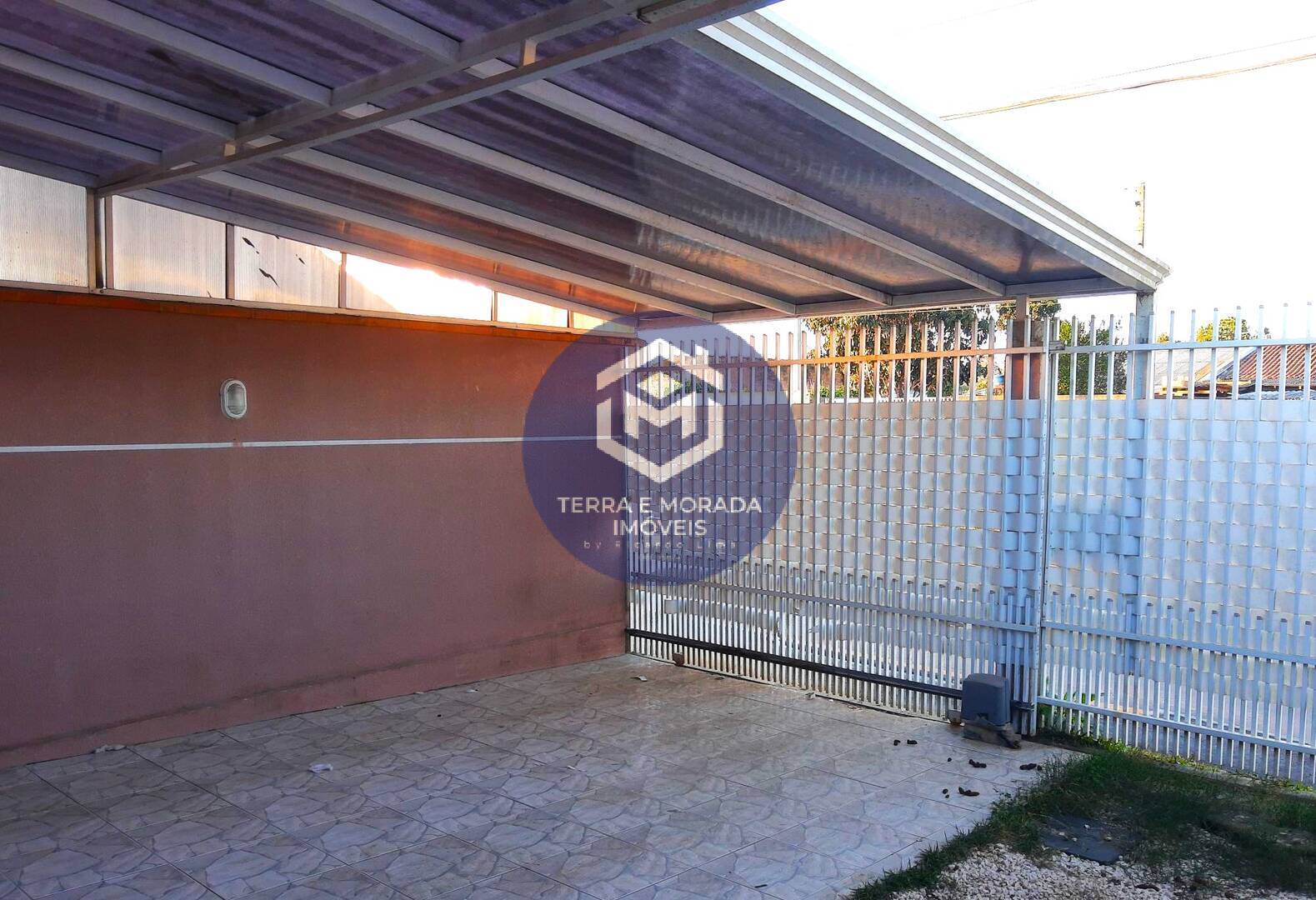 Casa à venda com 3 quartos, 100m² - Foto 4